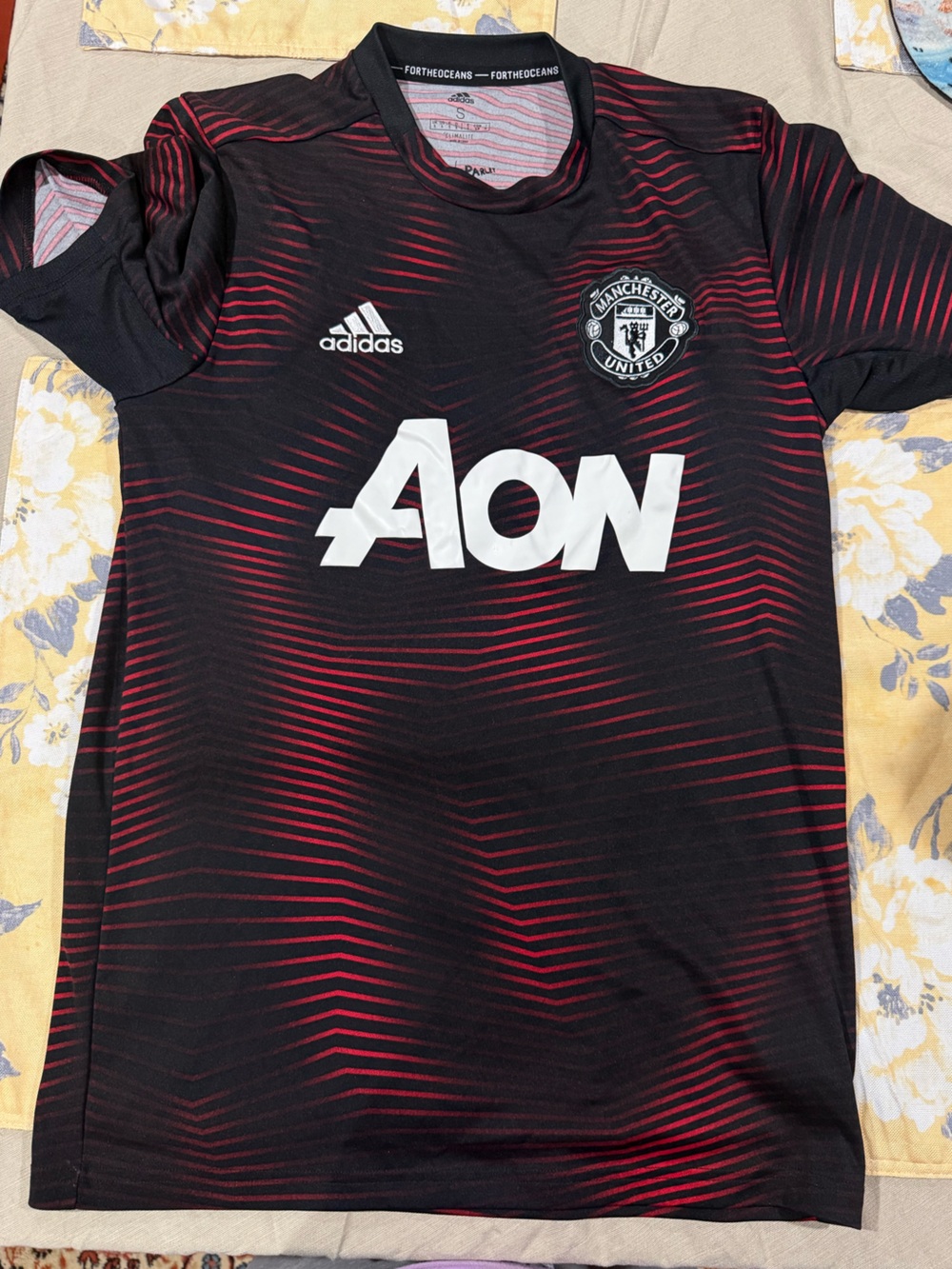 Adidas Manchester United Black & Red